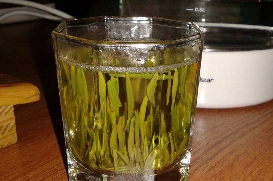 冷泡茶用什么茶葉最好，什么樣的茶適合冷泡？