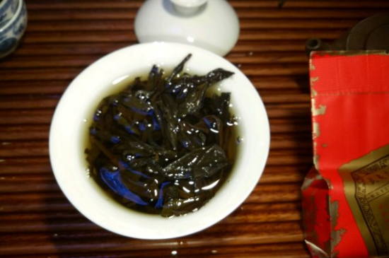 肉桂可以用紫砂壺沖泡嗎，紫砂壺能泡武夷巖茶肉桂用嗎？