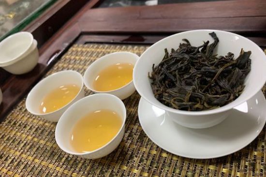 哪些茶適合泡功夫茶，功夫茶應(yīng)該配什么茶葉