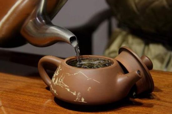 各類茶的注水方式，不同的茶泡茶時怎么注水