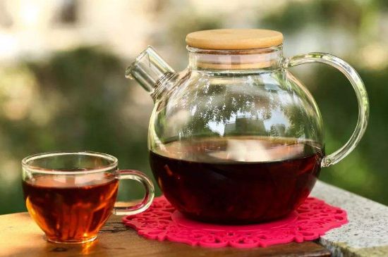蒸茶和煮茶還有泡茶有什么區(qū)別，泡茶煮茶蒸茶哪個好喝？