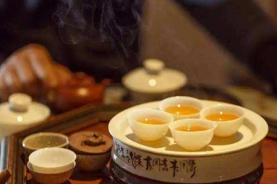 茶的三個禮儀，茶的禮儀小知識