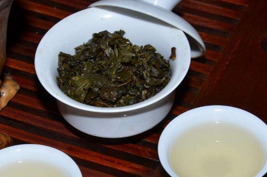 烏龍茶沖泡時(shí)間是多久，怎樣泡烏龍茶