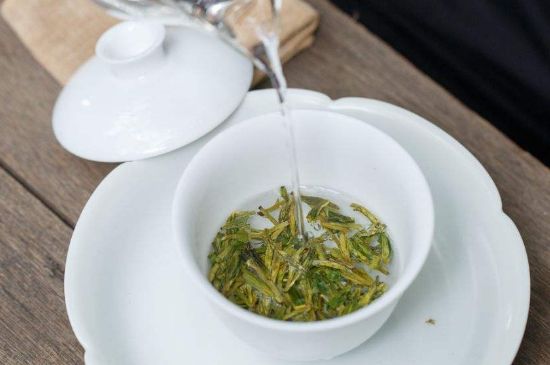 蒸茶和煮茶還有泡茶有什么區(qū)別，泡茶煮茶蒸茶哪個好喝？