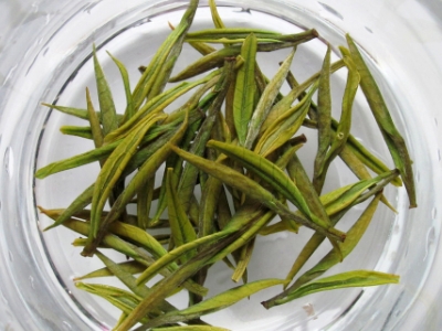 安吉白茶的功效與作用，簡單概括安吉白茶功效