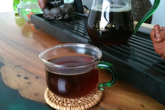 正常下一斤茶葉能喝多久，一個(gè)人一般一個(gè)月喝多少茶葉