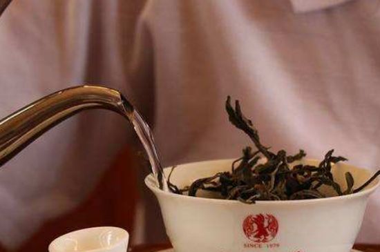 各類茶的注水方式，不同的茶泡茶時怎么注水