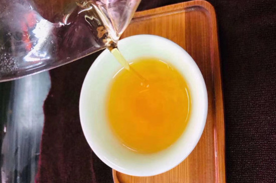茶葉過期5年了但沒開封，茶葉放久了能喝嗎
