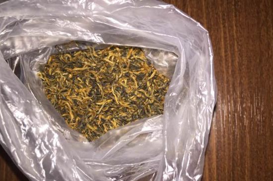 金駿眉染色鑒別帶圖，金駿眉染色如何分辨