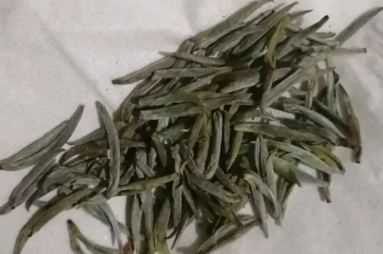 過期茶葉的八大妙用，過期的陳茶葉還能干什么用？