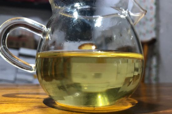 香精茶喝多了會怎么樣，茶葉加香精有什么害處？
