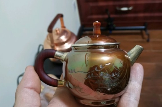 常見的七大材質(zhì)的茶具優(yōu)缺點，用什么材質(zhì)的茶具泡茶最好？