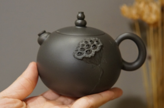 廣西欽州坭興陶可以泡多種茶嗎，坭興陶是一壺一茶嗎?