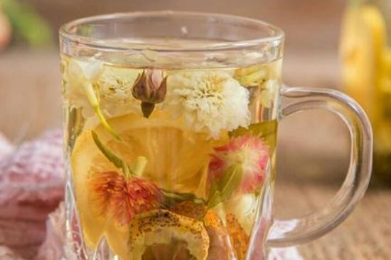喝玫瑰花茶能祛斑嗎，玫瑰花茶有祛斑的功效嗎？