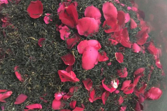 玫瑰花泡水喝的9大禁忌，喝玫瑰花茶有什么禁忌