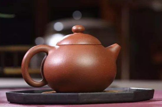 本山綠泥壺適合沖泡什么茶，紫砂壺本山綠最適合什么茶？