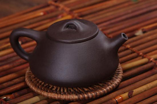 本山綠泥壺適合沖泡什么茶，紫砂壺本山綠最適合什么茶？