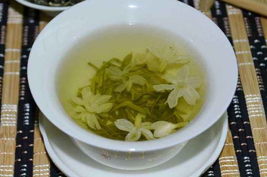 碧潭飄雪是什么檔次的茶，碧潭飄雪屬于什么檔次？