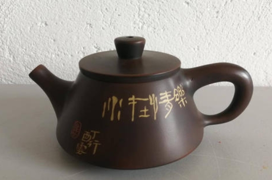 四大名陶哪個(gè)泡茶最好，中國(guó)四大名陶主要泡什么茶？