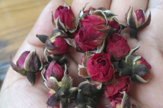 玫瑰花泡水喝的9大禁忌，喝玫瑰花茶有什么禁忌