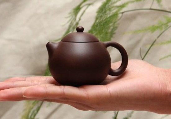 宜興紫砂壺四大經(jīng)典壺型叫什么，傳統(tǒng)紫砂四大名壺介紹