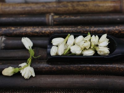 茉利花茶有什么功效作用，不適合什么人喝？