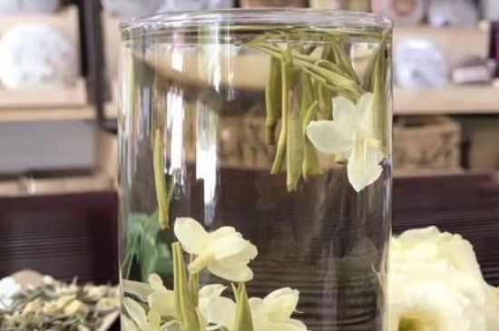 茉莉龍珠保質(zhì)期多長時間，茉莉龍珠茶放幾年了還能喝嗎？