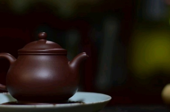 常見的七大材質(zhì)的茶具優(yōu)缺點，用什么材質(zhì)的茶具泡茶最好？