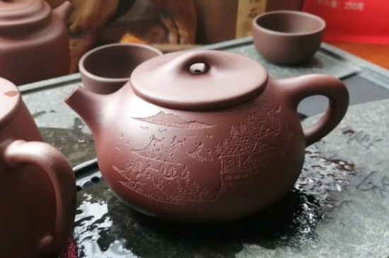 紫砂開壺和不開壺的區(qū)別，<a href=http://m.urkiu.com/chaju/zisha/ target=_blank class=infotextkey>紫砂壺開壺</a>的正確方法及開壺建議