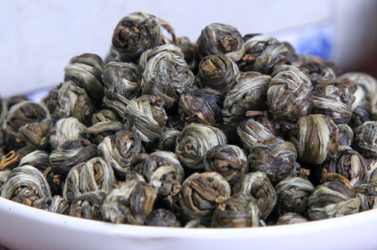 茉莉龍珠一次泡幾顆，茉莉龍珠一一杯放幾顆