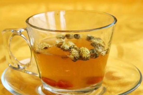 菊花茶的最佳搭配有哪幾樣，菊花茶和什么搭配喝效果好？