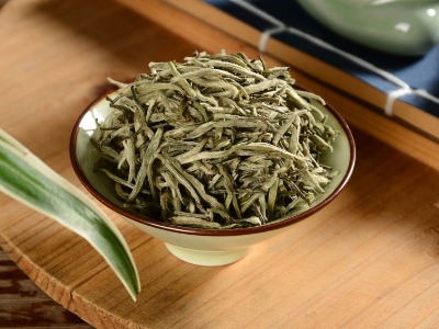 白茶煮好還是泡好喝，老白茶是泡還是煮？