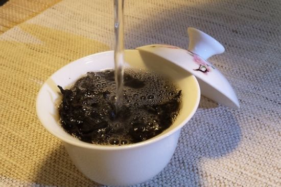 大紅袍茶葉好嗎？大紅袍被譽(yù)為“茶中之王”！