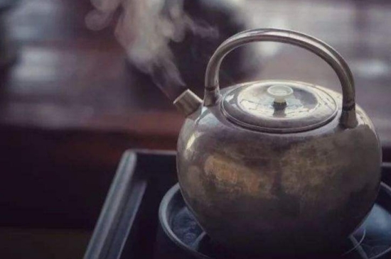 煮茶的步驟圖解，正確的煮白茶方法！