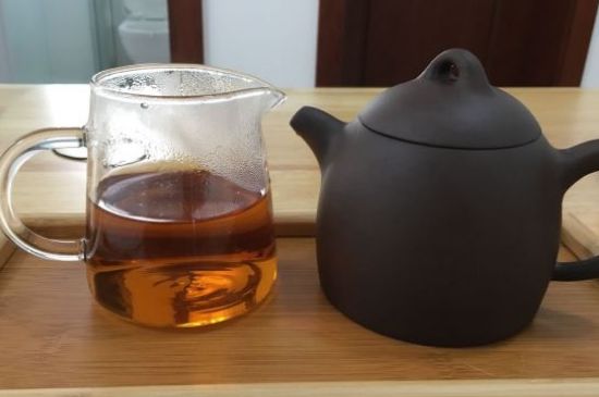 經(jīng)期喝紅茶有什么壞處，女性經(jīng)期可以喝紅茶嗎