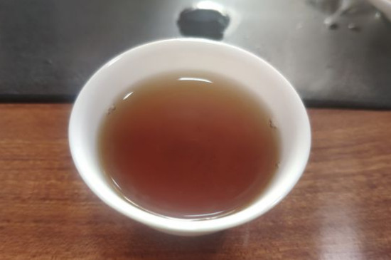 大紅袍煙熏味是好茶嗎，能不能喝對(duì)人體有壞處嗎