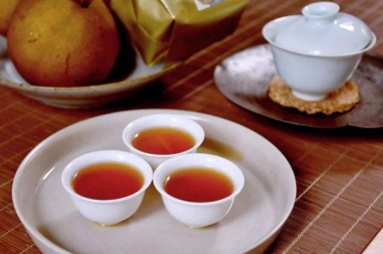 為什么喝巖茶看不起別的茶，喝巖茶的看不上所有茶類？
