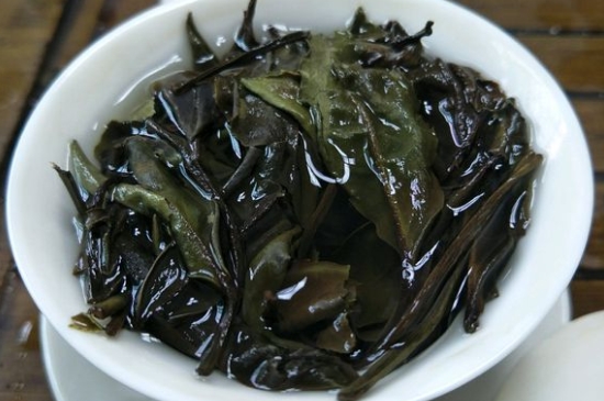 福鼎白茶貢眉和壽眉的區(qū)別，壽眉與貢眉有什么區(qū)別