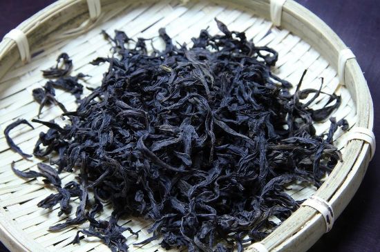 母樹大紅袍給誰喝了，為什么母樹大紅袍叫三棵六株？