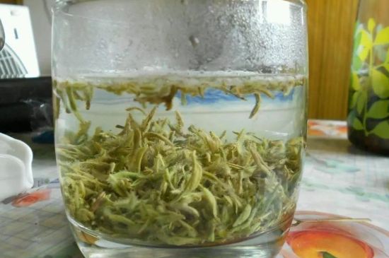 碧螺春為什么泡水渾濁，碧螺春茶葉泡水感覺很臟是混濁的