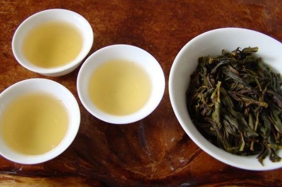 鳳凰單樅茶最貴的香型是哪個(gè)，蜜蘭香單樅的價(jià)格最貴