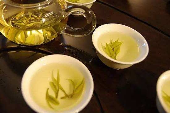黃茶不適合哪些人喝，黃茶的功效與作用禁忌
