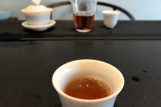 為什么喝巖茶會上火，巖茶喝多上火怎么辦？