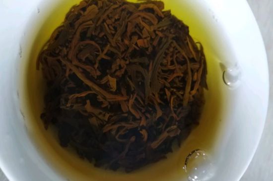 正山小種很細還很黑亮，正山小種越細越好嗎