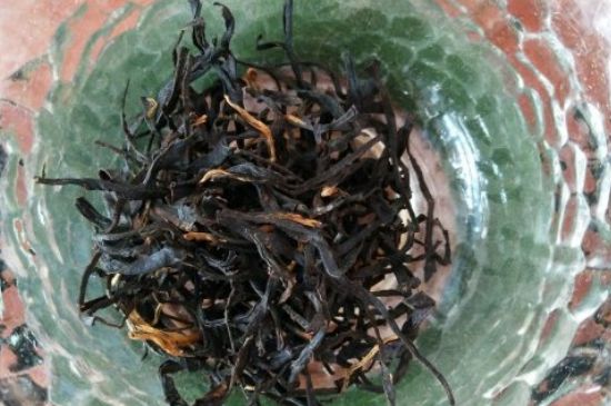 女人晚上喝紅茶好嗎，女人紅茶啥時(shí)候喝最好？