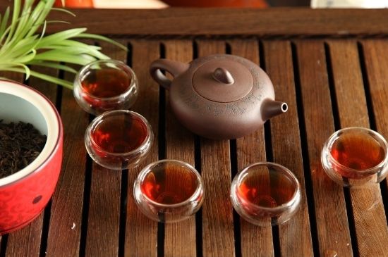 飯后多長時(shí)間喝六堡茶最好，六堡茶一天喝多少