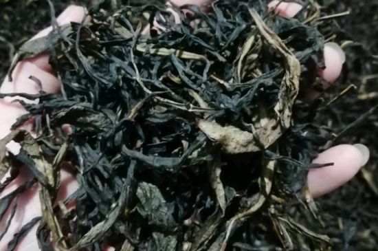蜜蘭香好還是鴨屎香好，鳳凰單叢茶蜜蘭香和鴨屎香特點有哪些？