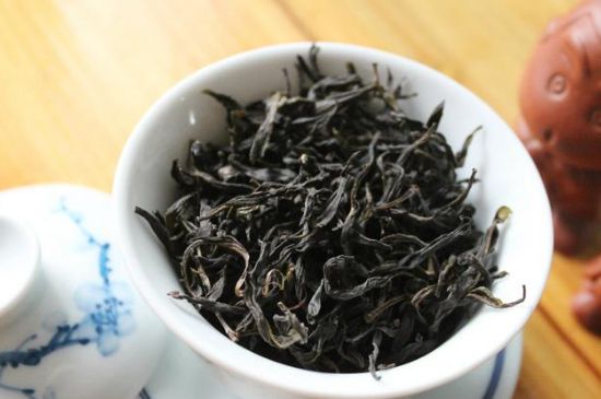 鋸朵仔跟鴨屎香哪個(gè)貴，鋸朵子和鴨屎香哪個(gè)好喝？